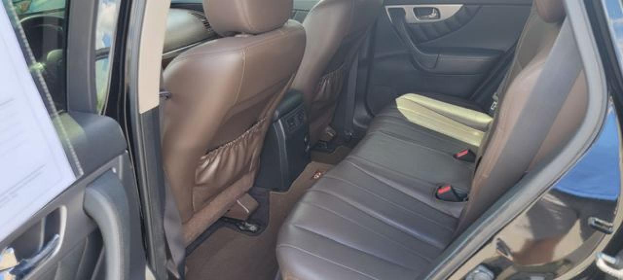 2012 INFINITI FX35