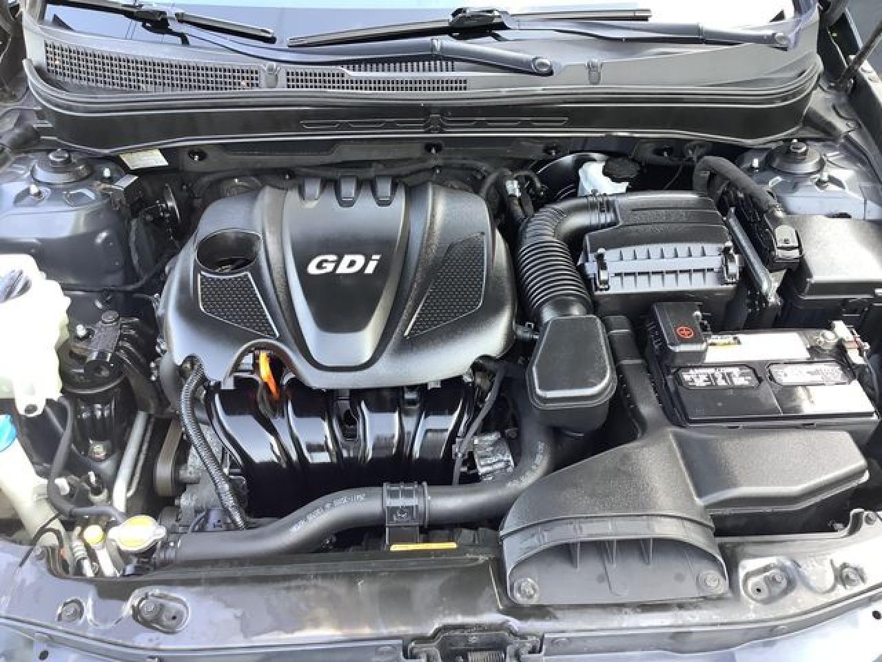 2011 HYUNDAI SONATA