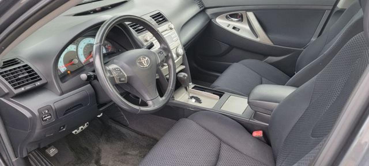 2011 TOYOTA CAMRY