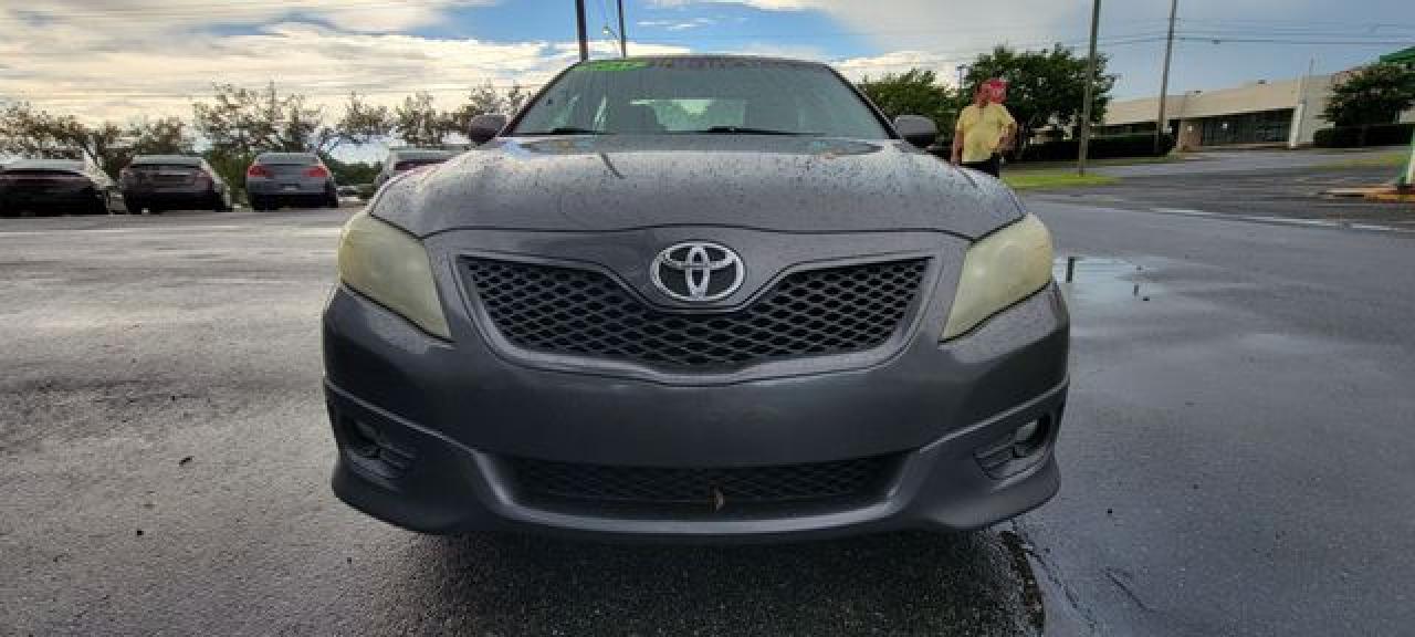 2011 TOYOTA CAMRY