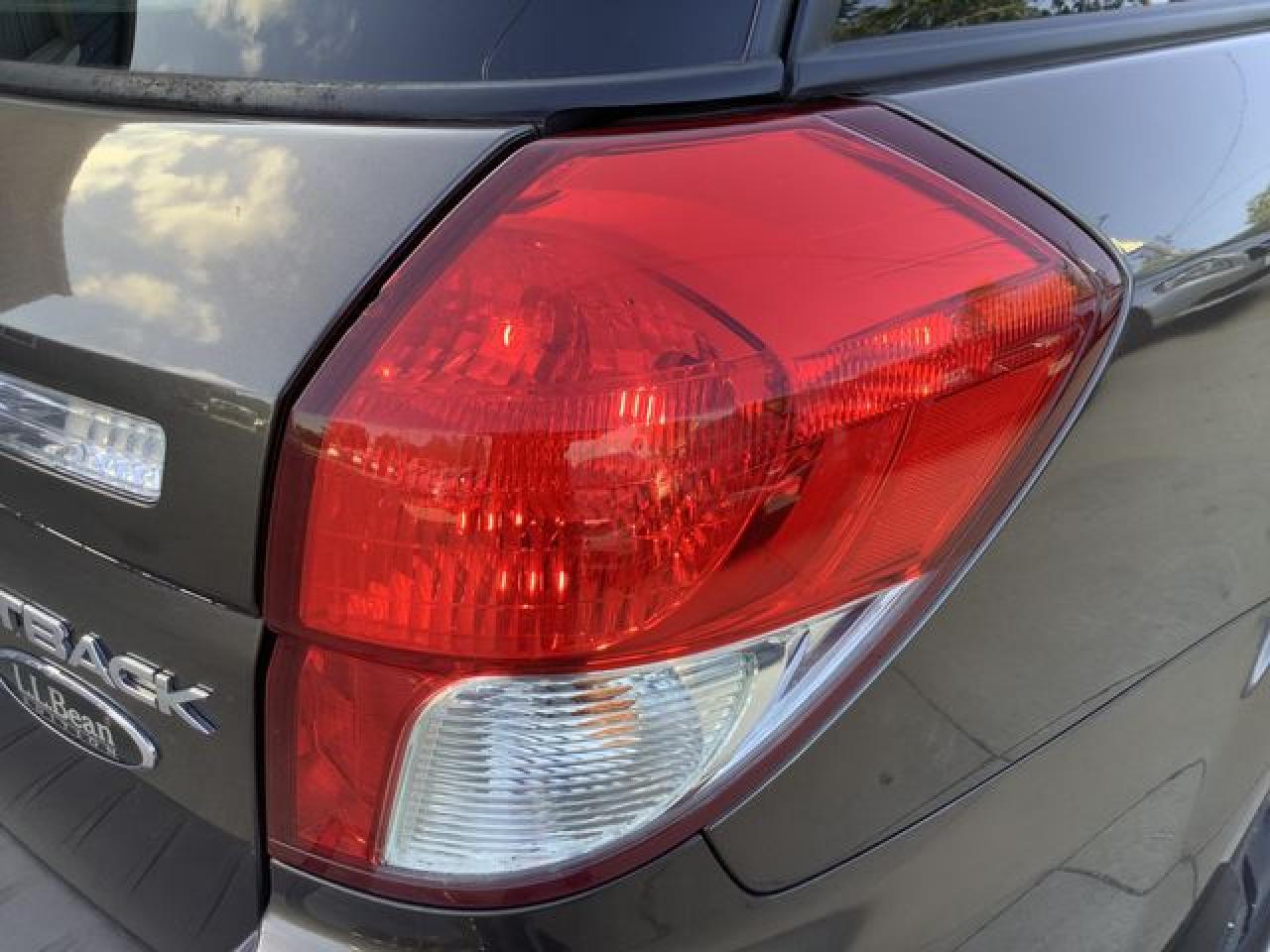2008 SUBARU Outback
