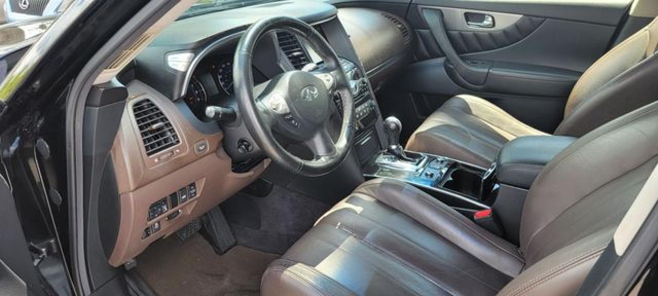 2012 INFINITI FX35