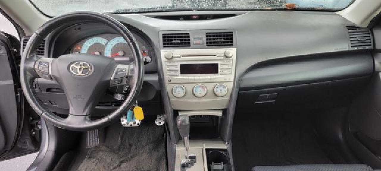 2011 TOYOTA CAMRY