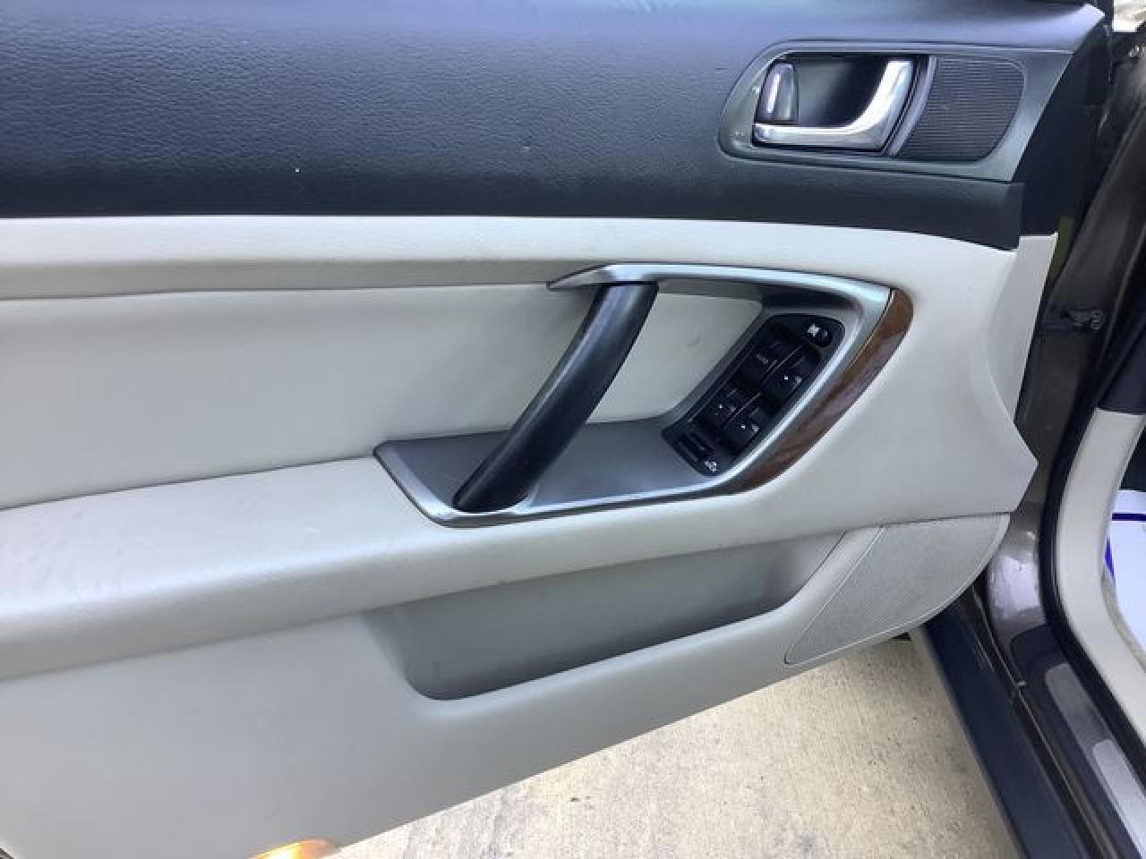 2008 SUBARU Outback
