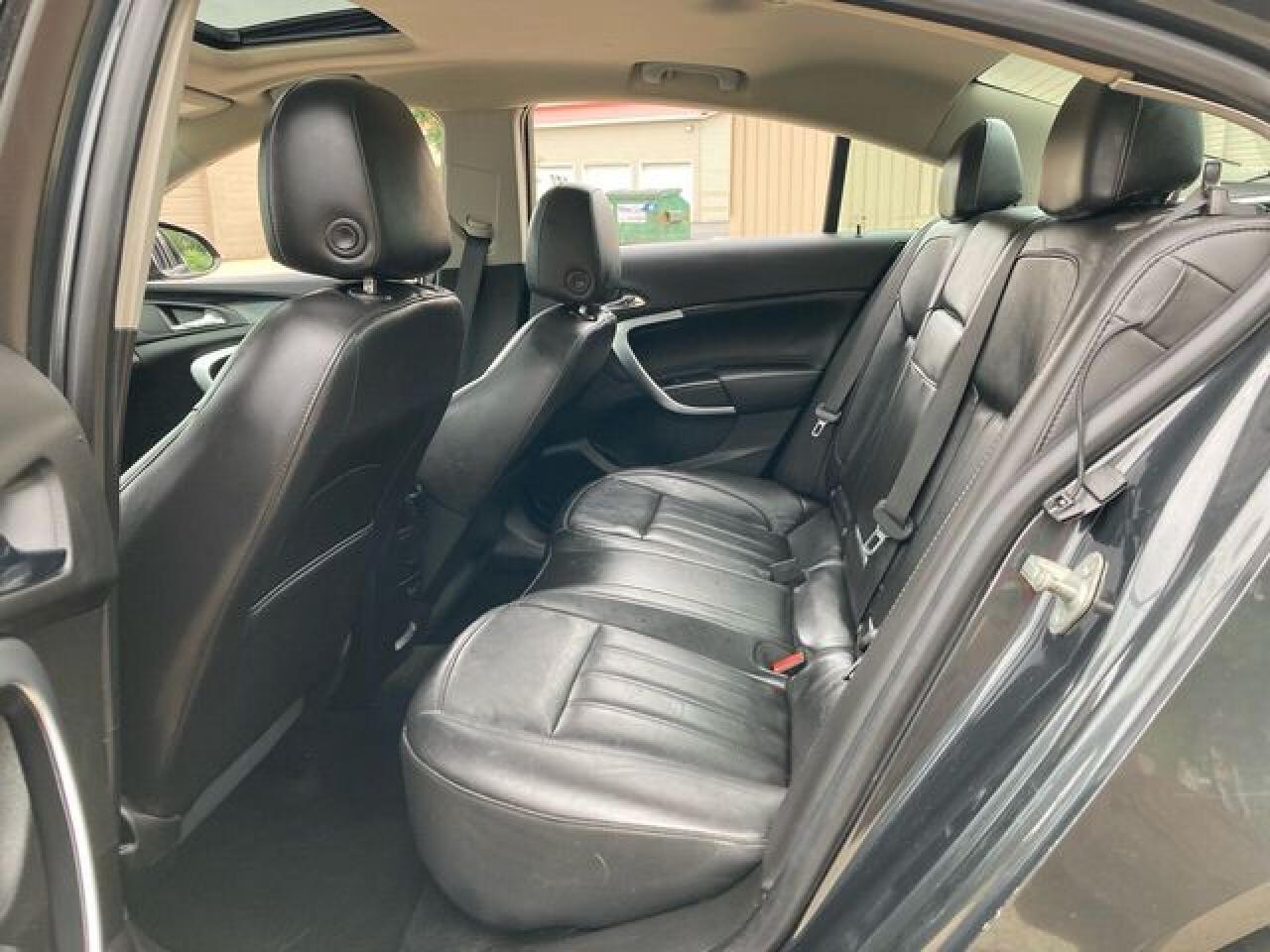 2013 BUICK Regal