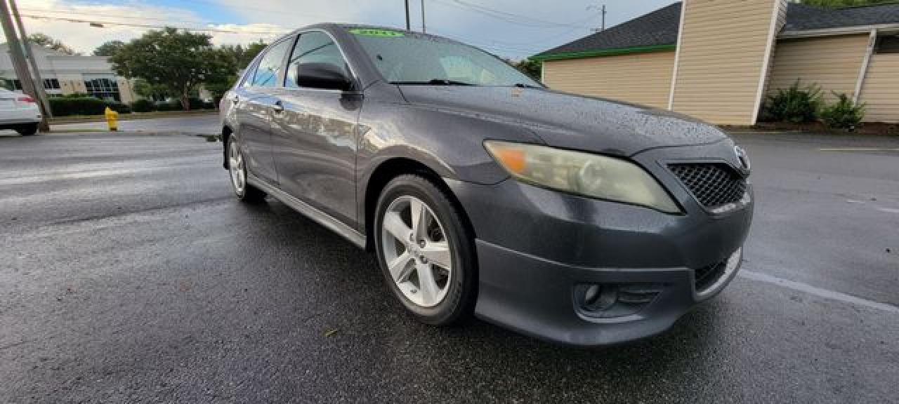 2011 TOYOTA CAMRY