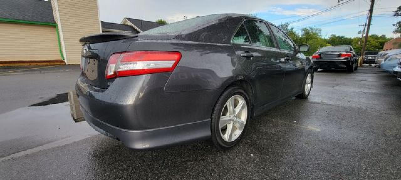 2011 TOYOTA CAMRY