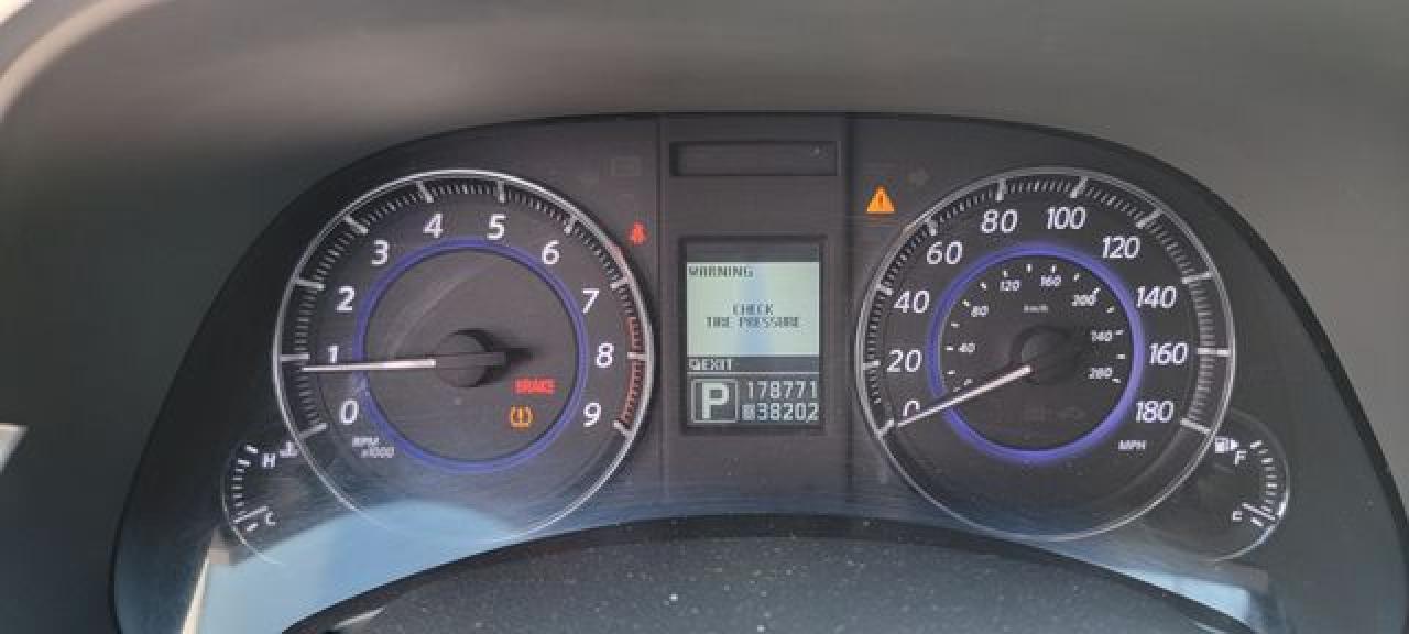 2012 INFINITI FX35