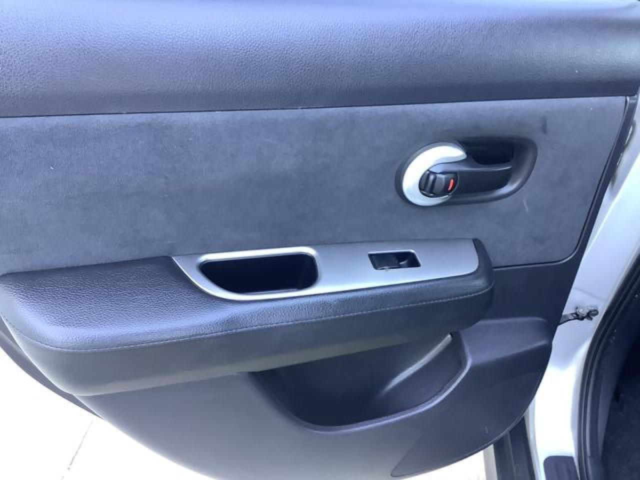 2007 NISSAN VERSA