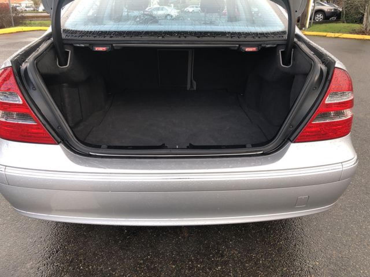 2003 MERCEDES-BENZ E-Class
