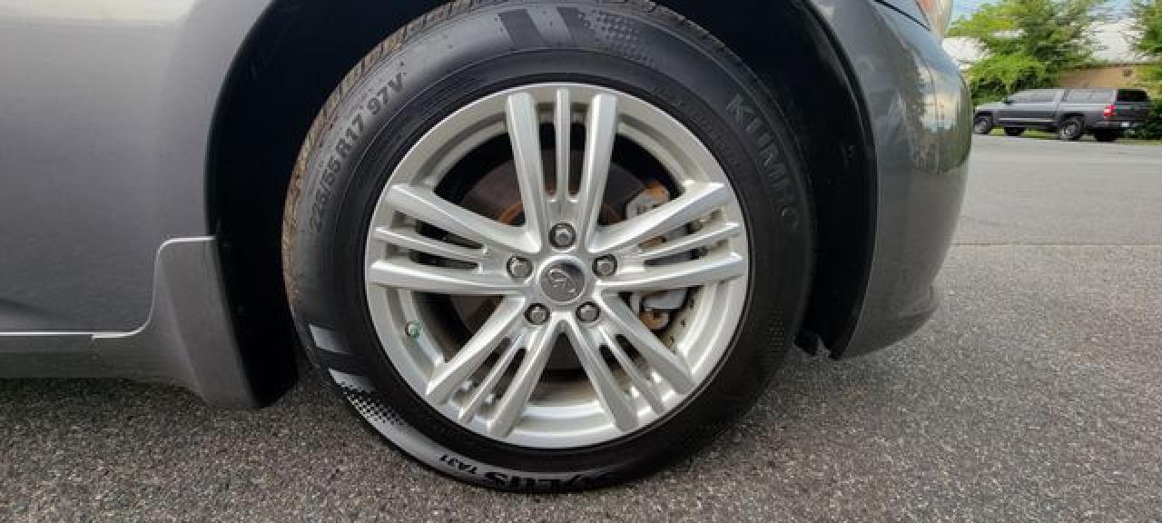 2012 INFINITI G25