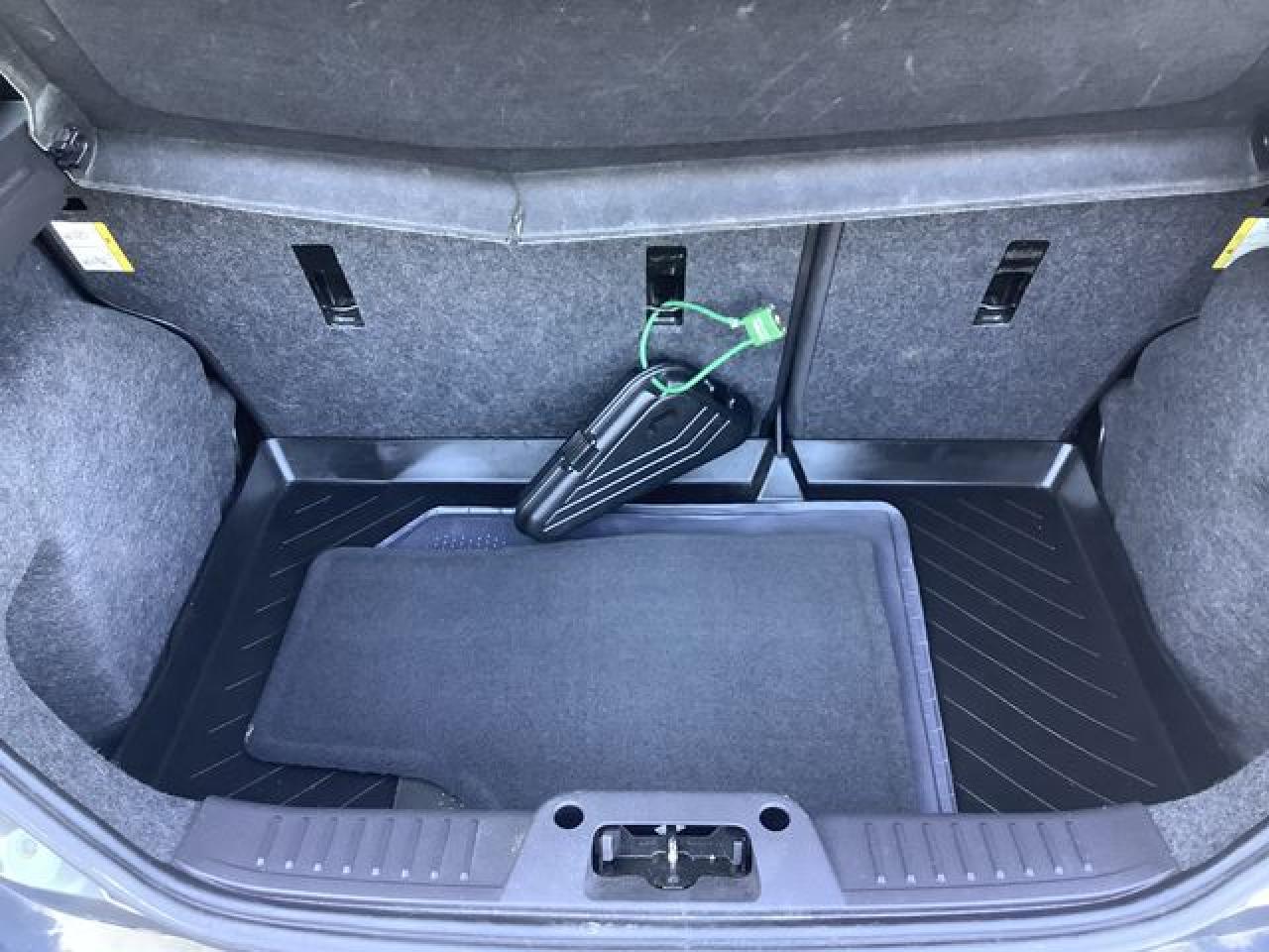 2011 FORD Fiesta