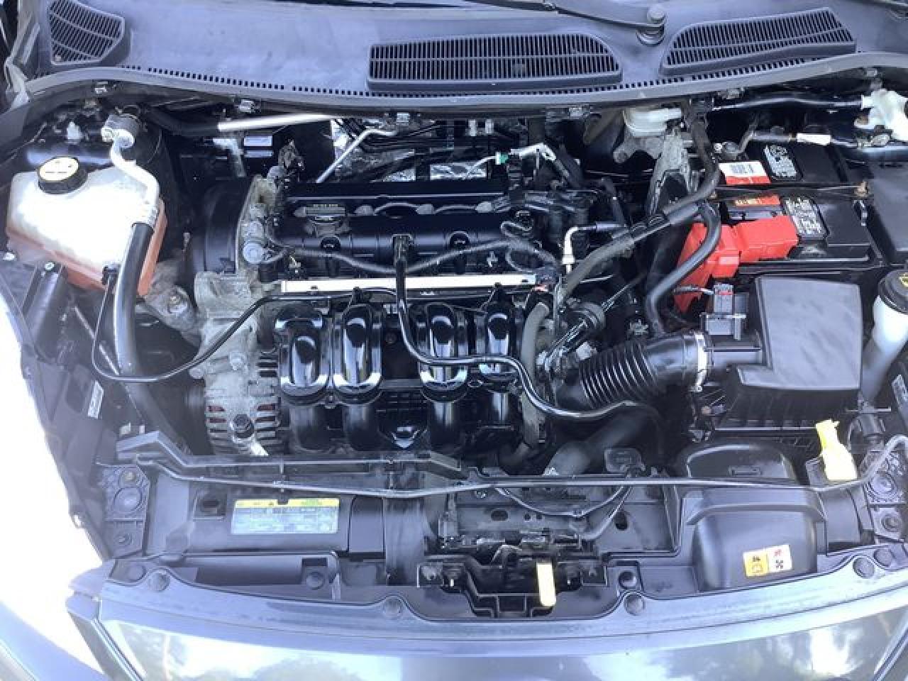 2011 FORD Fiesta