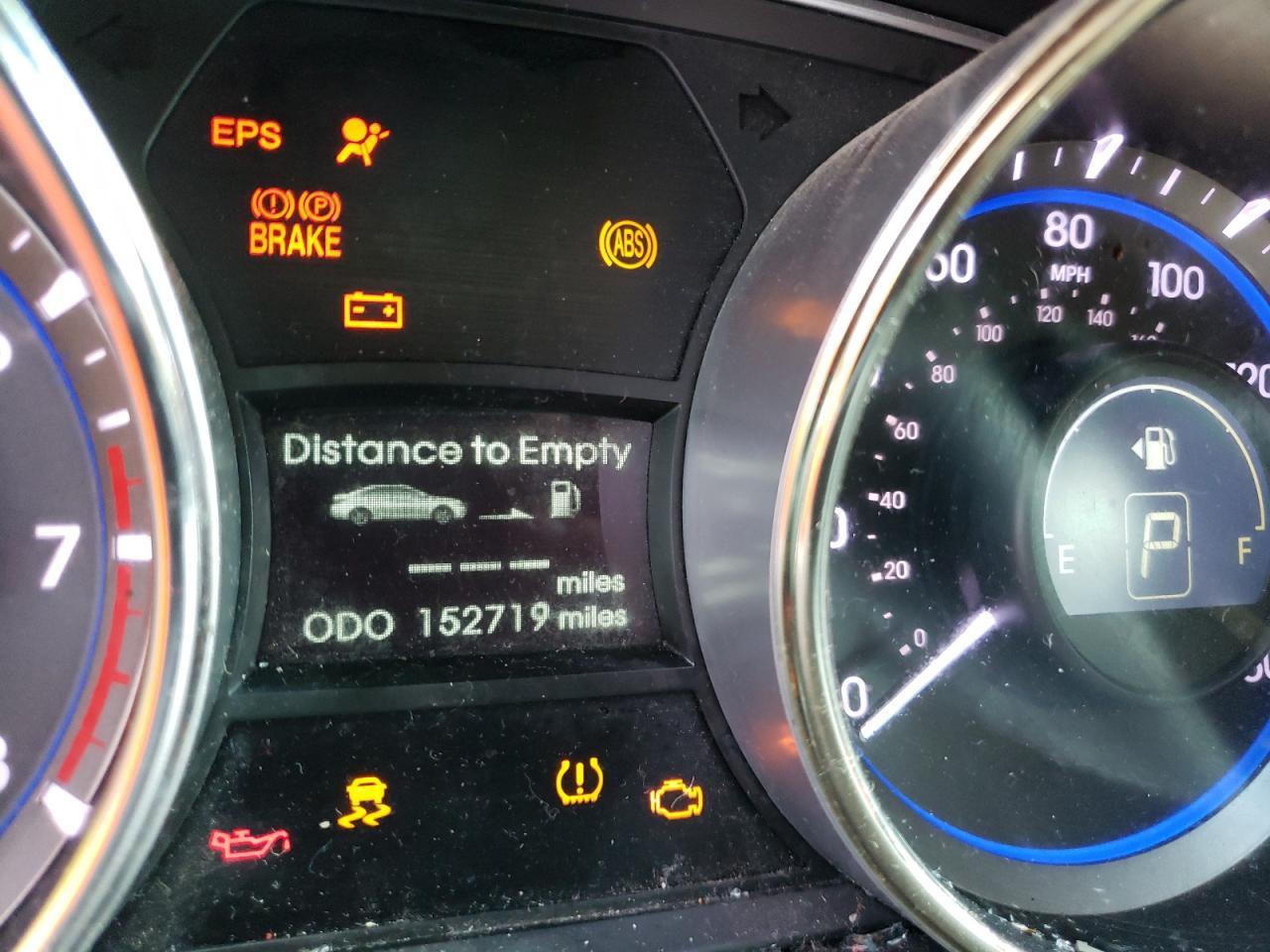 2011 HYUNDAI SONATA