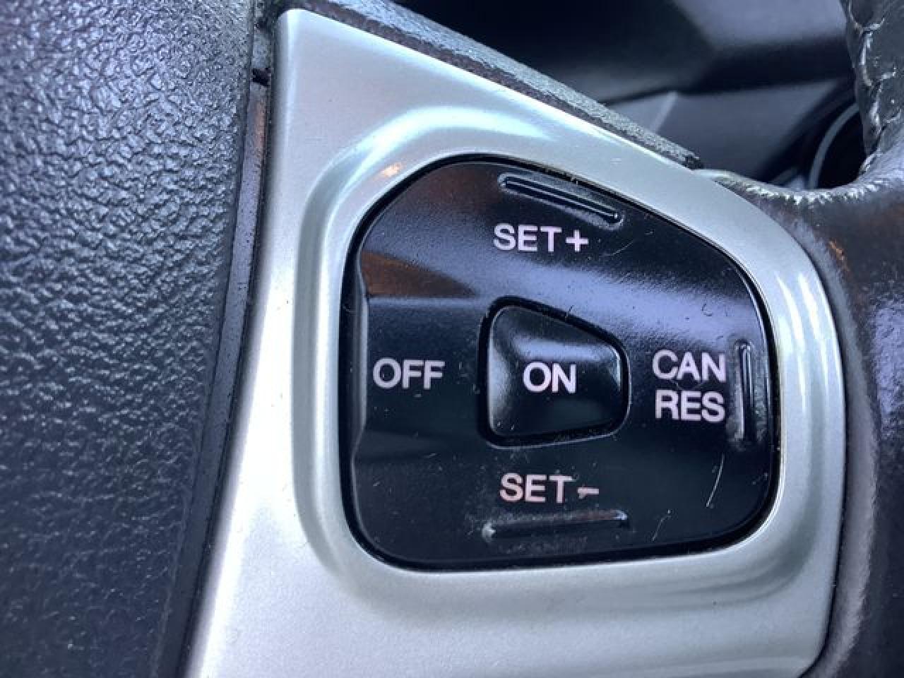 2011 FORD Fiesta