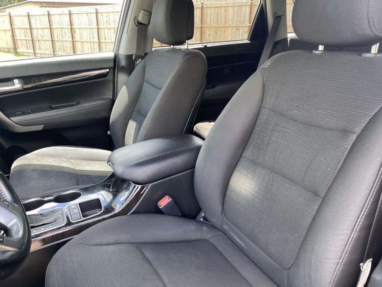 2014 KIA SORENTO