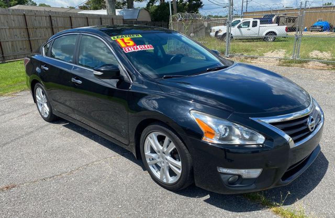 2015 NISSAN ALTIMA