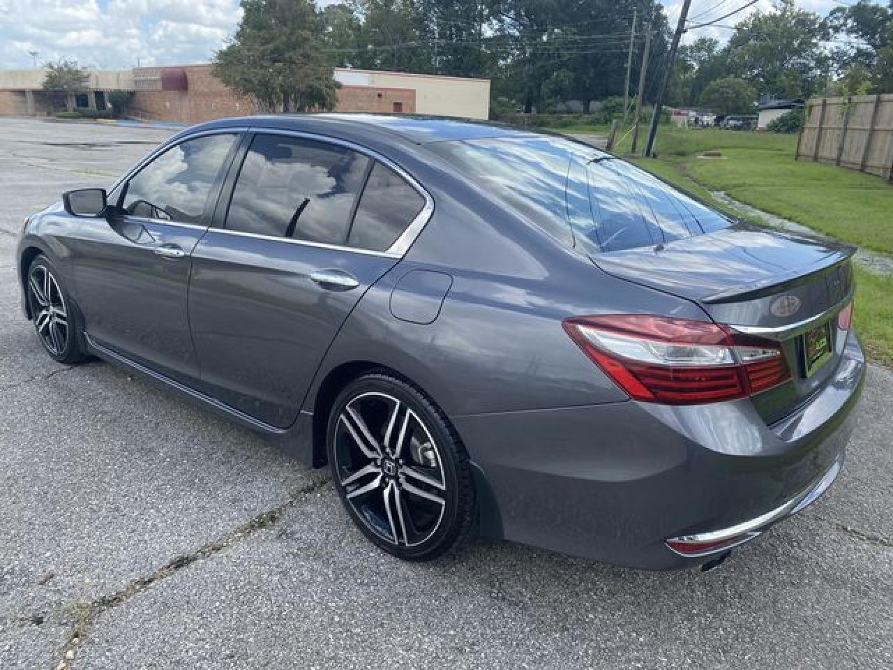 2016 HONDA ACCORD