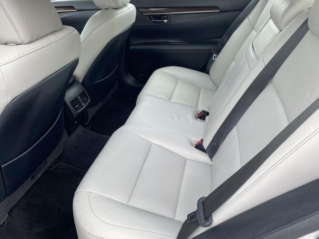 2013 LEXUS ES 350