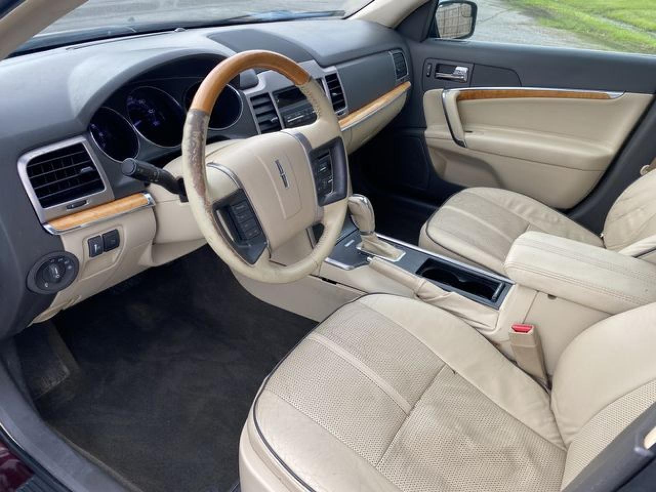 2011 LINCOLN MKZ