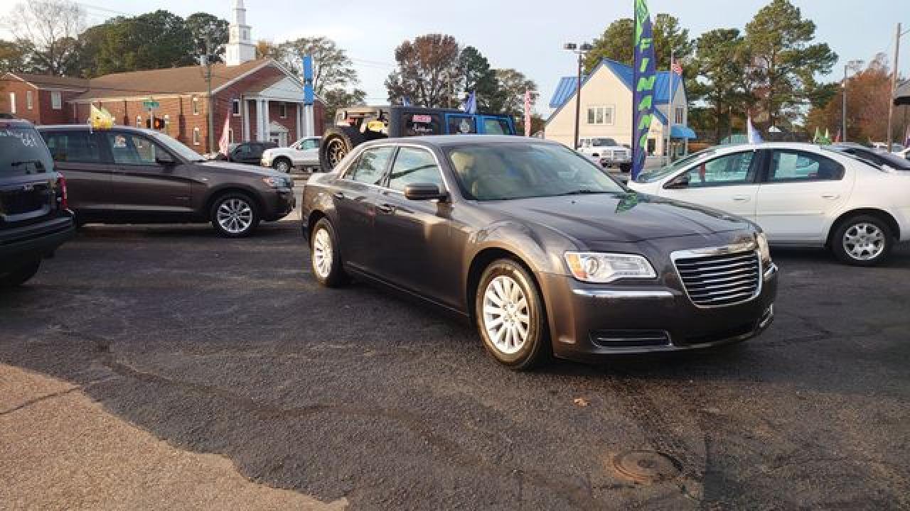 2013 CHRYSLER 300