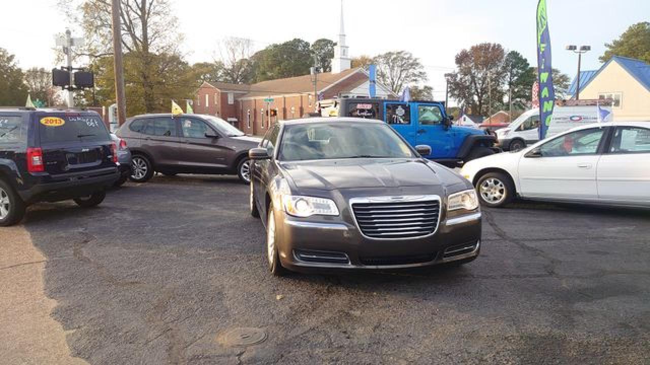 2013 CHRYSLER 300
