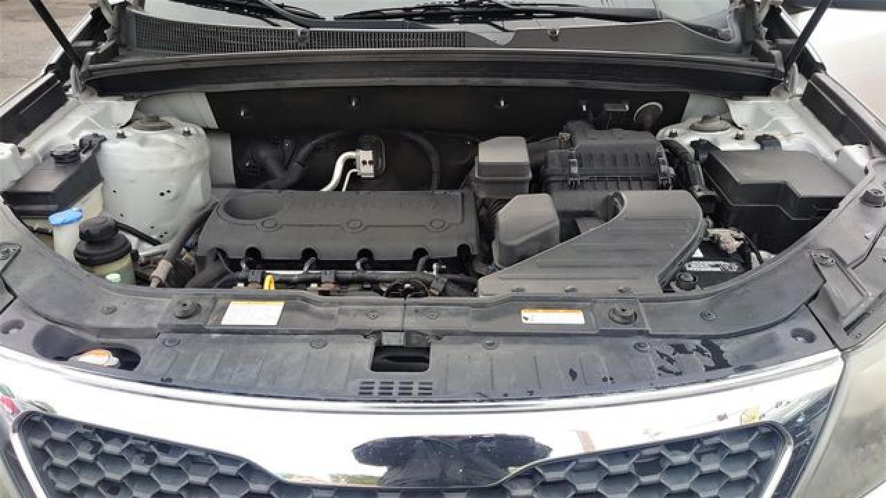 2011 KIA SORENTO