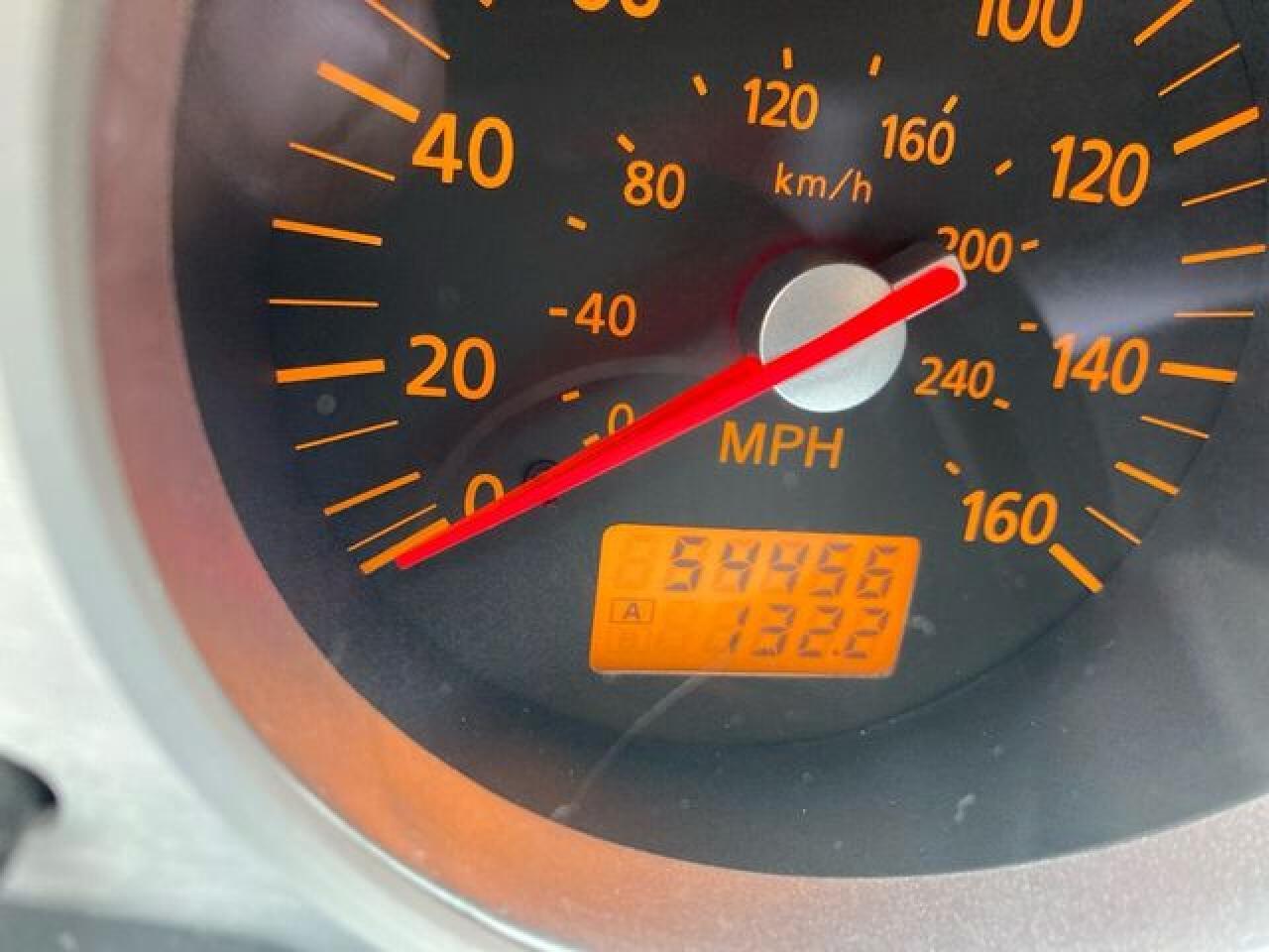 2004 NISSAN 350Z