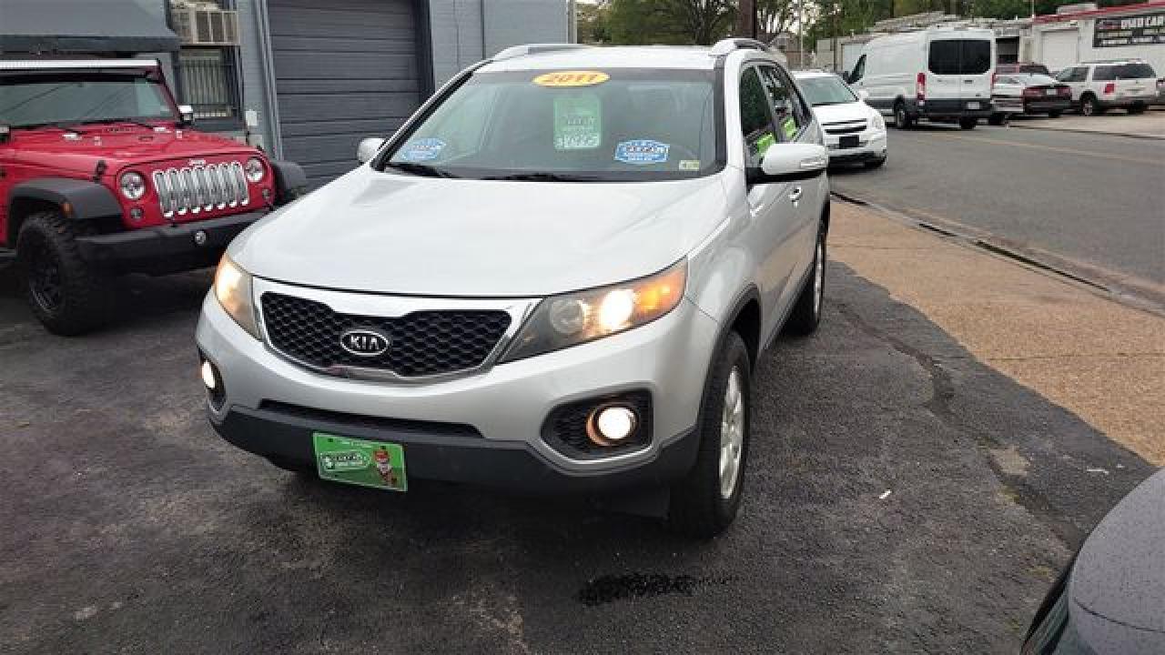 2011 KIA SORENTO