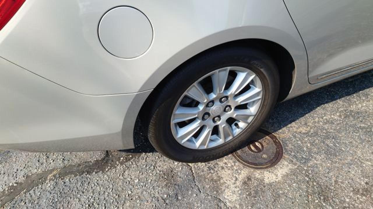 2010 BUICK LACROSSE