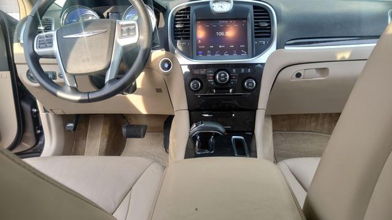 2013 CHRYSLER 300