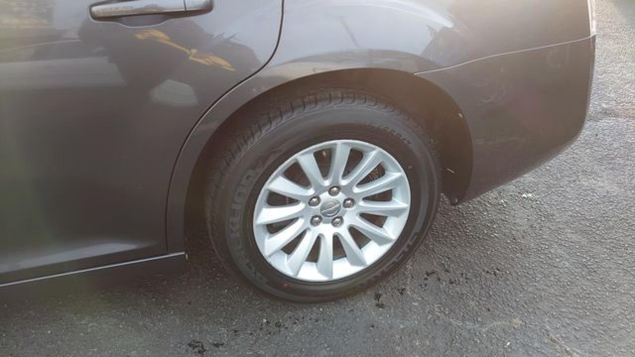 2013 CHRYSLER 300