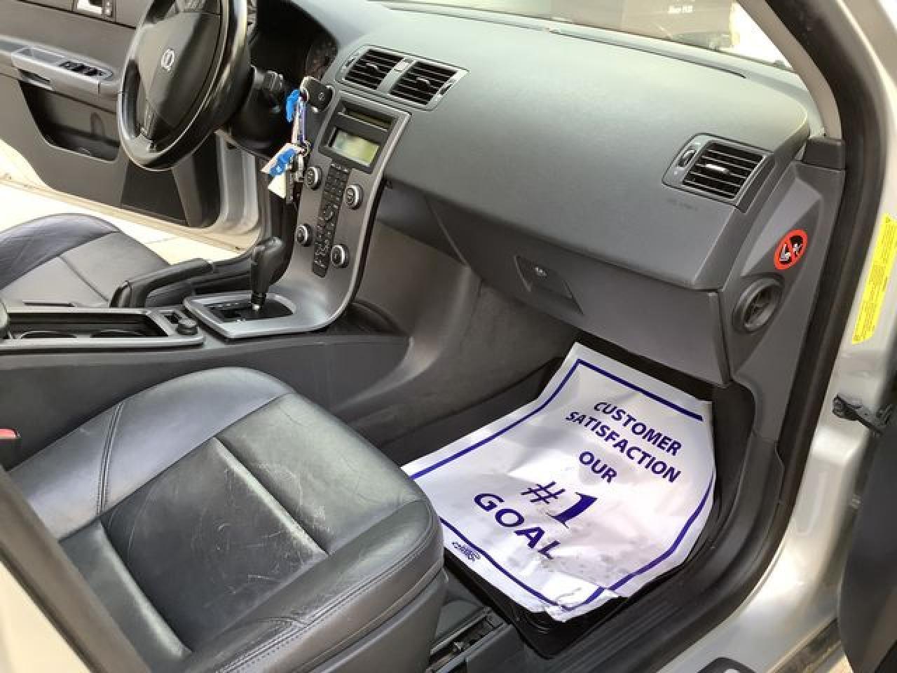 2008 VOLVO S40
