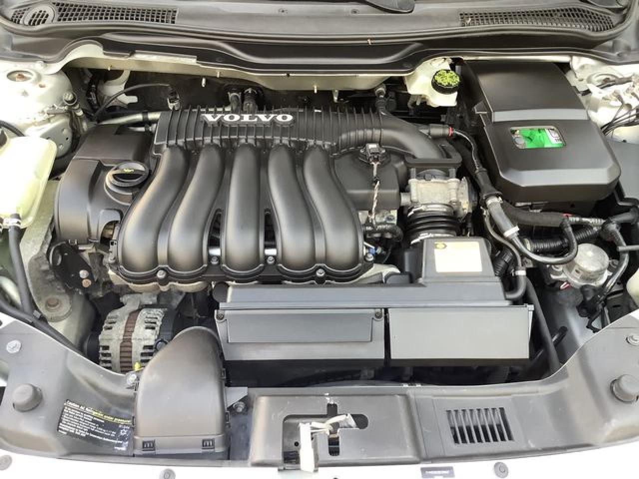 2008 VOLVO S40