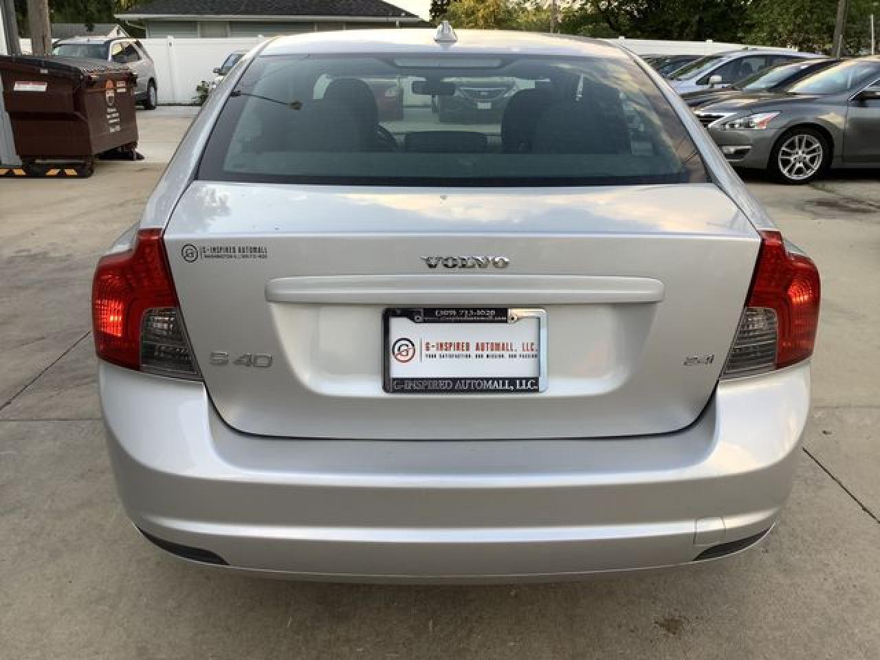 2008 VOLVO S40
