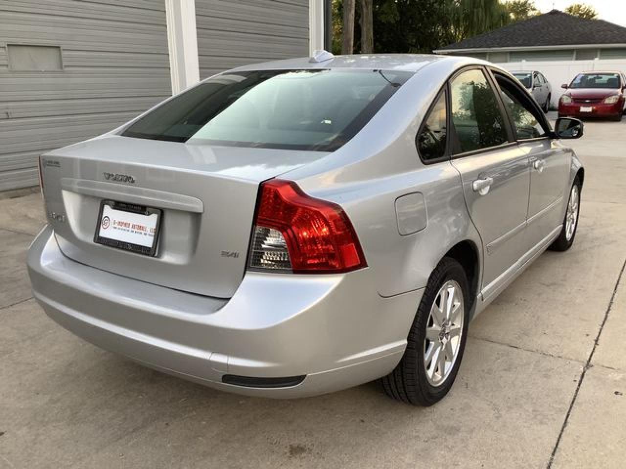 2008 VOLVO S40