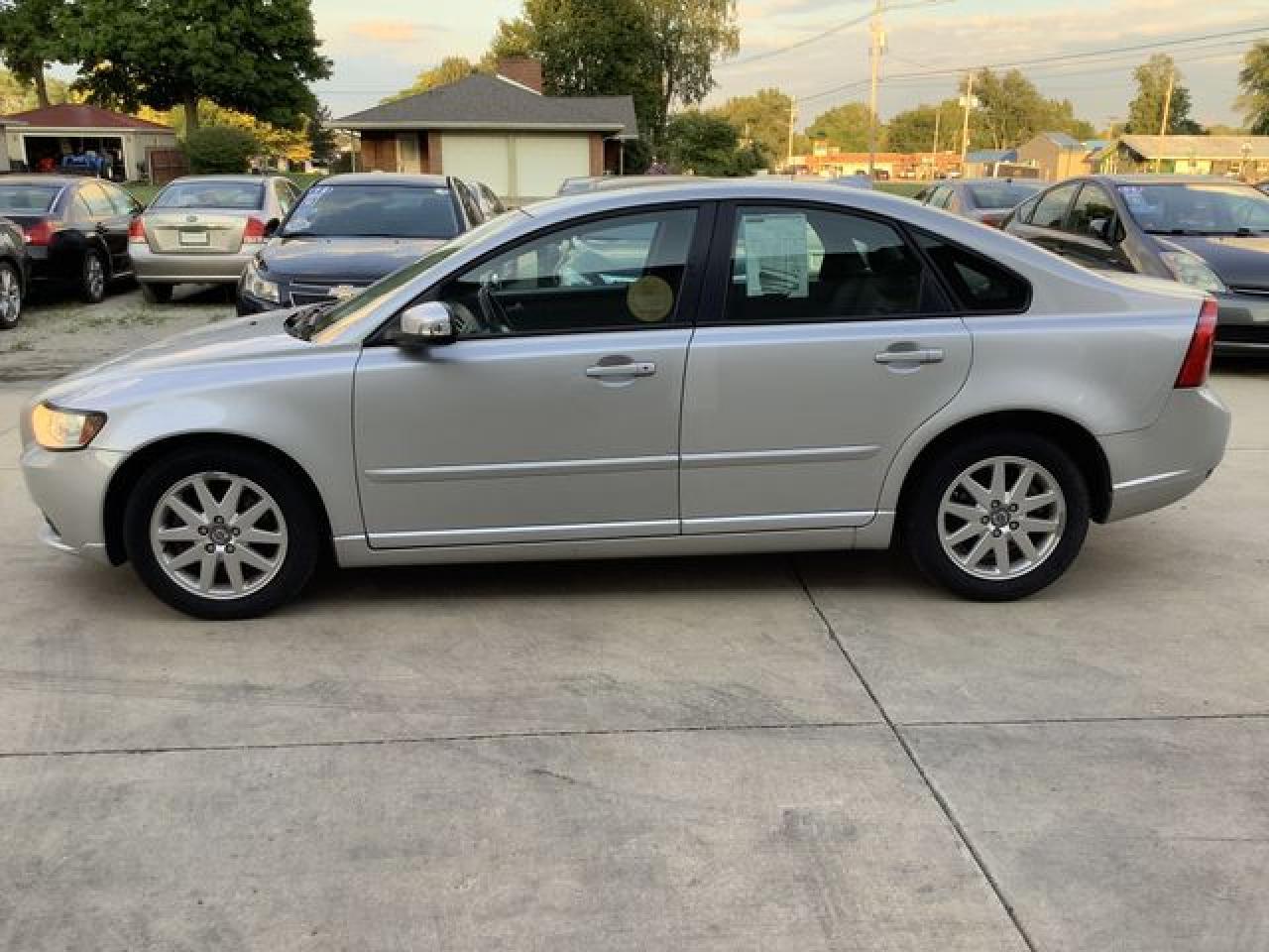 2008 VOLVO S40