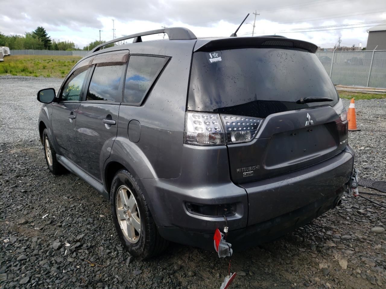 2011 MITSUBISHI outlander