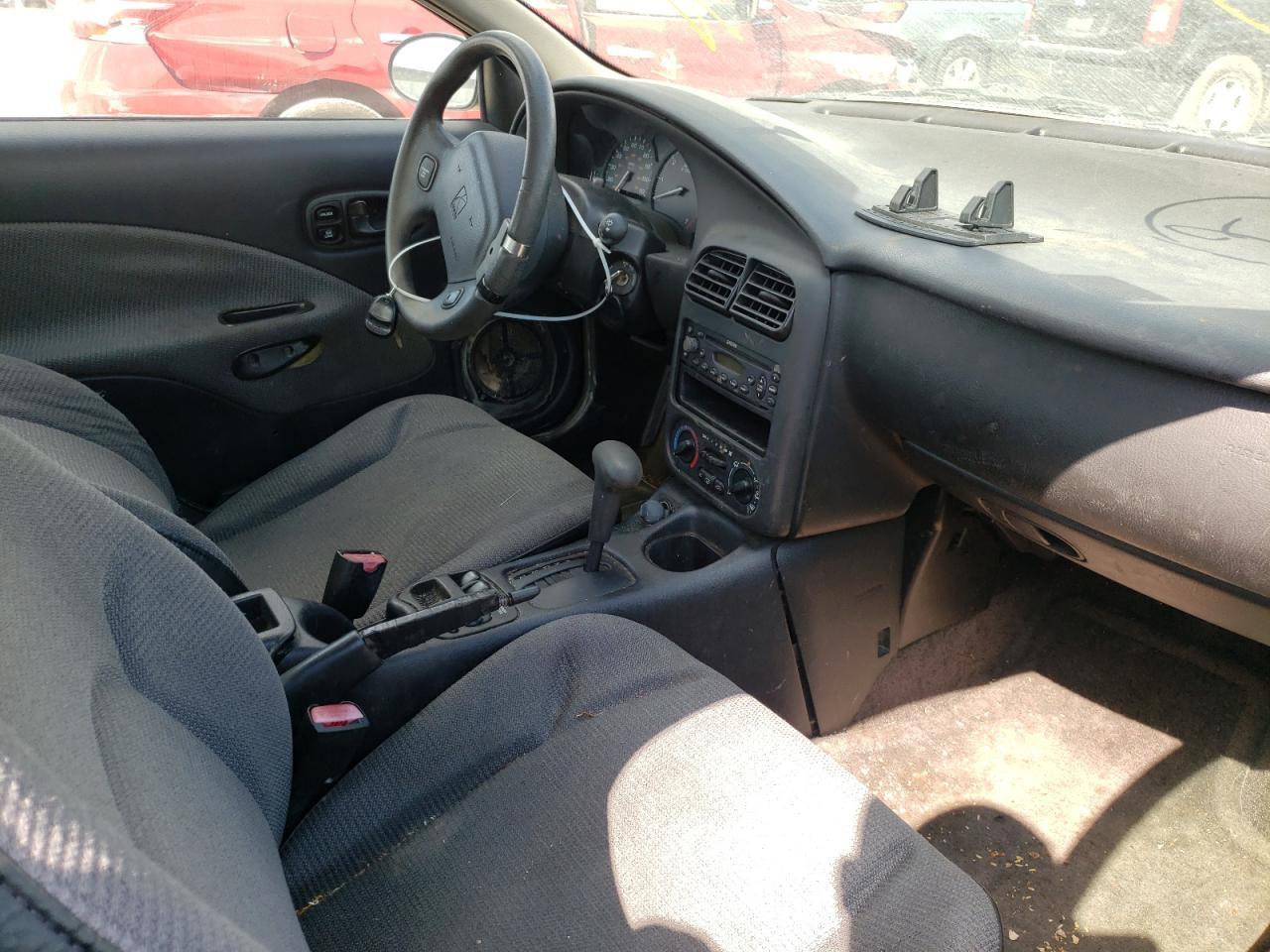 2002 SATURN Sc1
