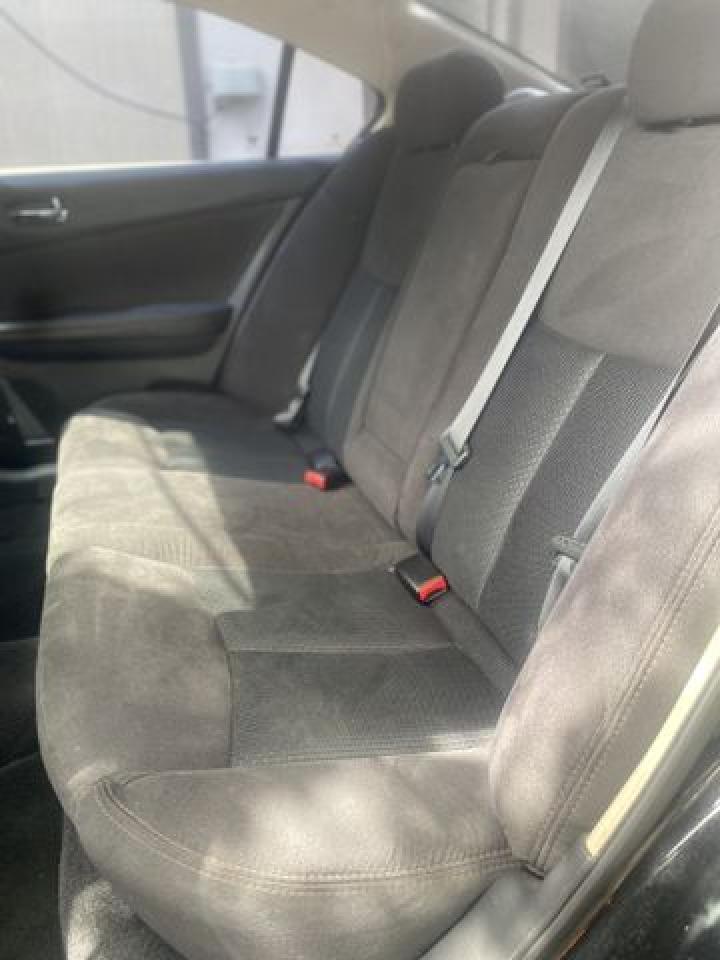 2014 NISSAN Maxima