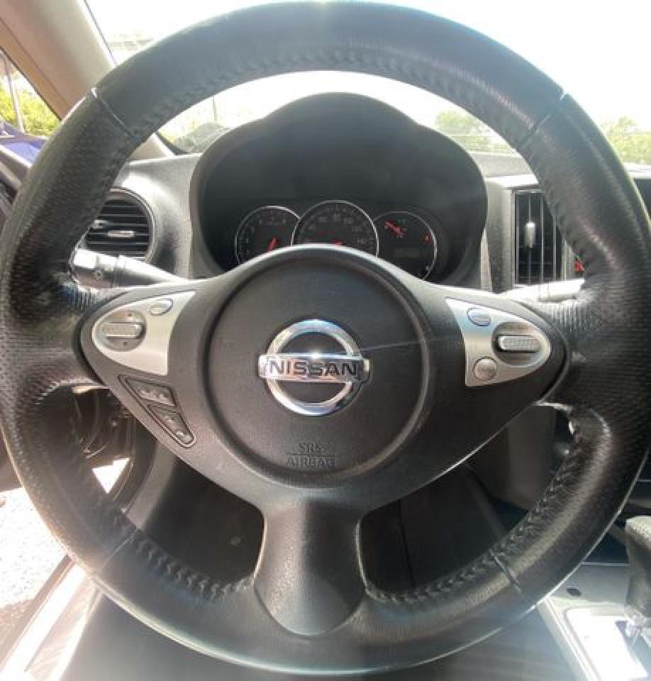 2014 NISSAN Maxima
