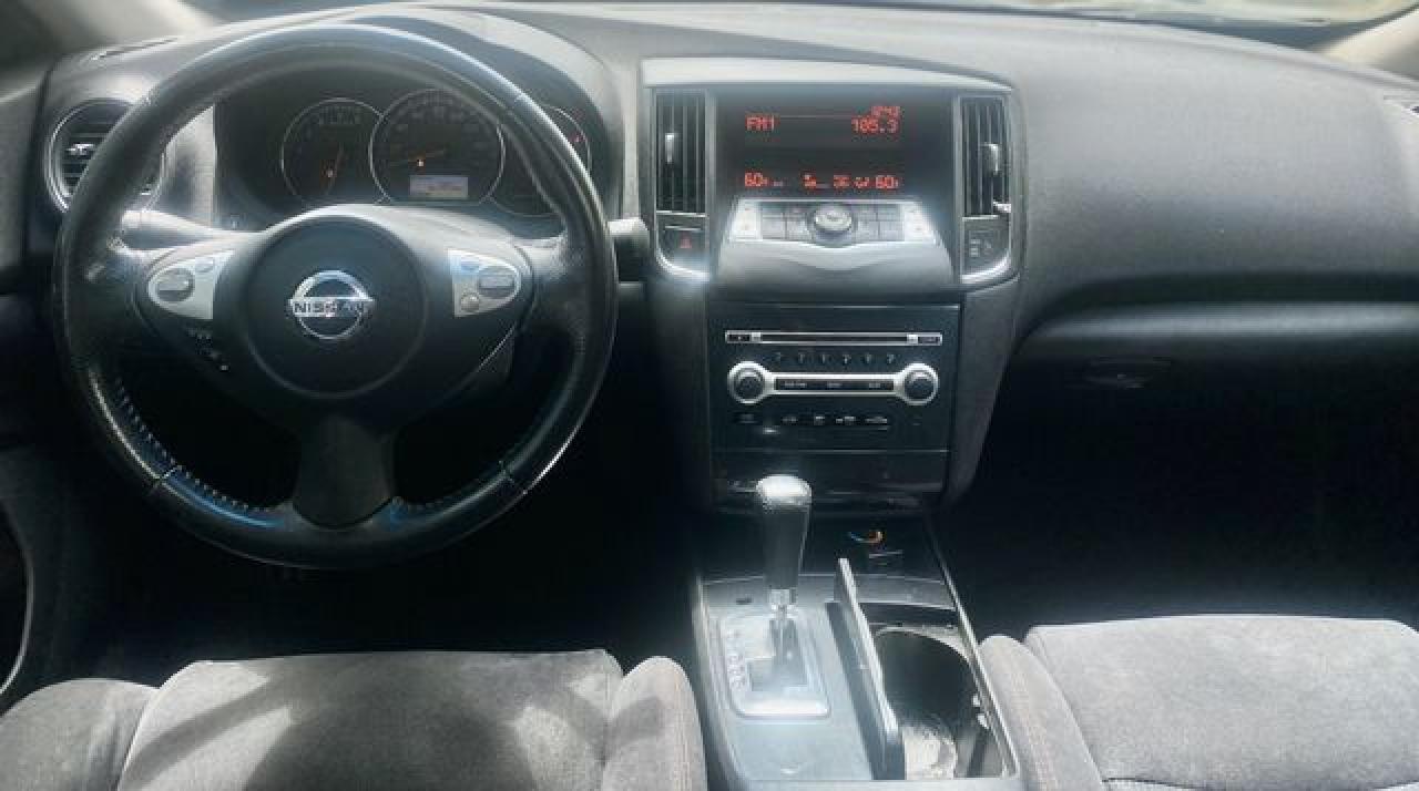 2014 NISSAN Maxima
