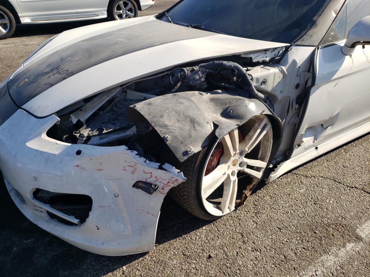 2011 PORSCHE Panamera
