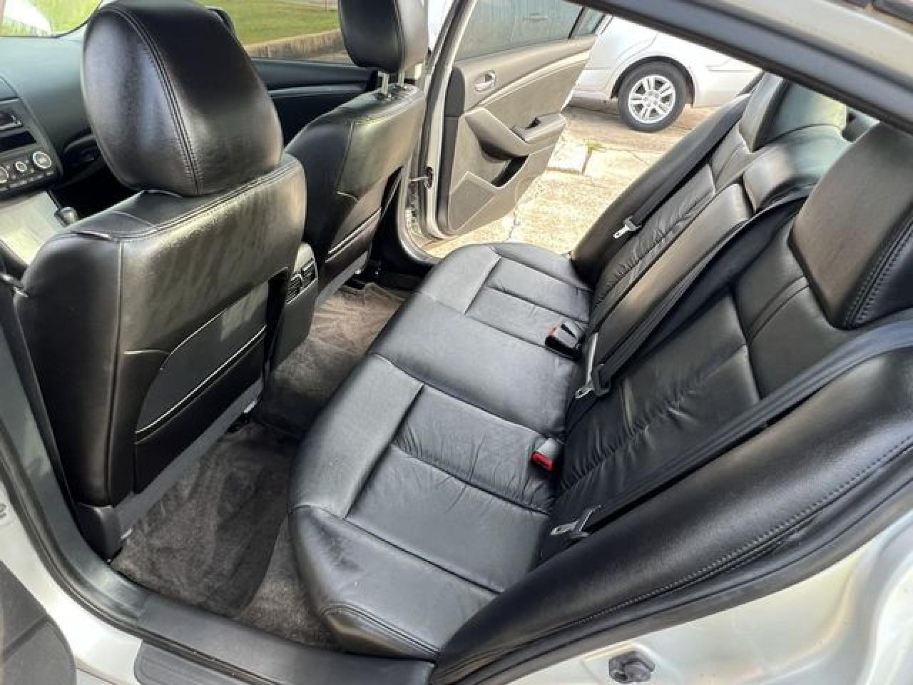 2012 NISSAN ALTIMA
