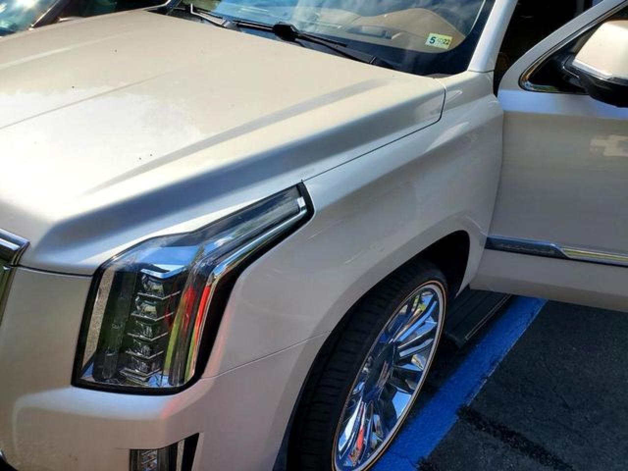 2016 CADILLAC Escalade ESV