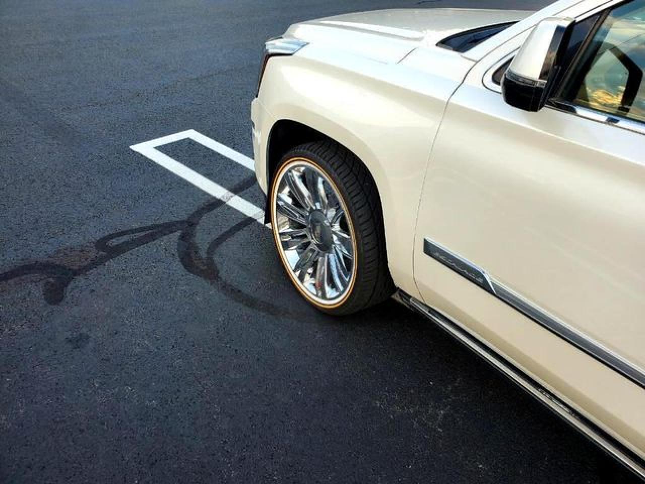2016 CADILLAC Escalade ESV