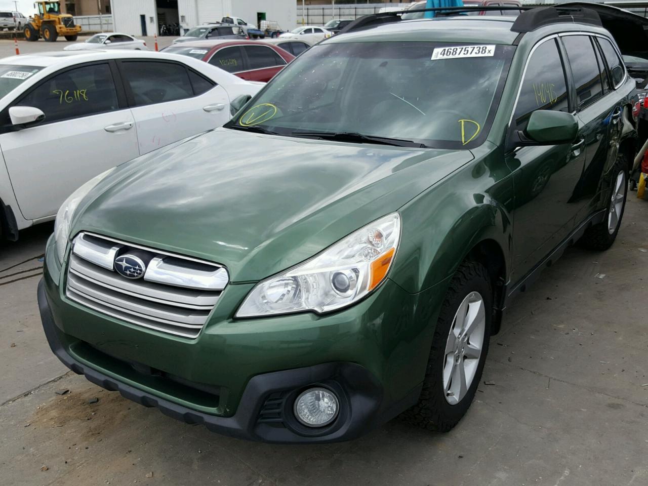 2013 SUBARU Outback