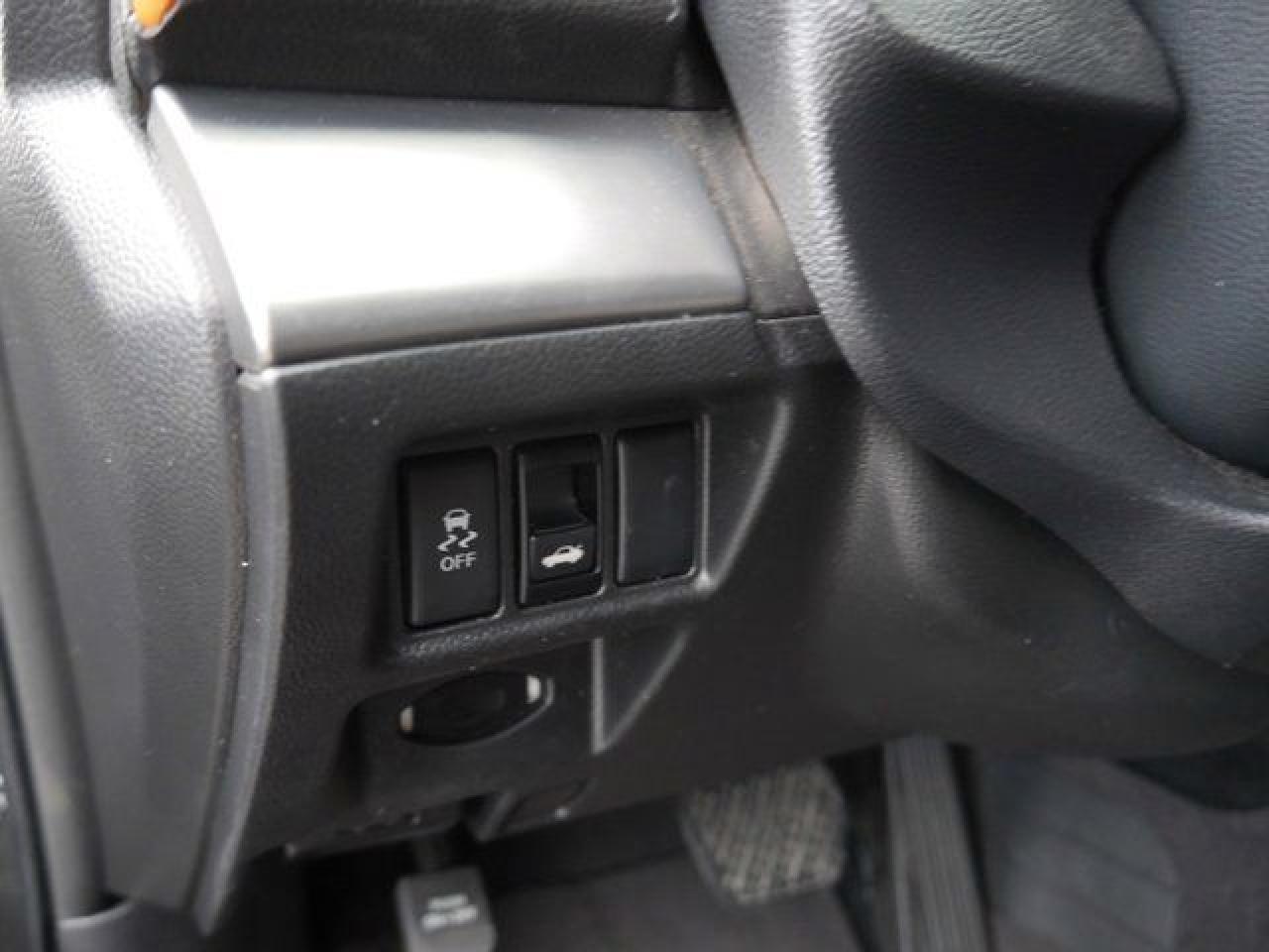 2011 INFINITI G25