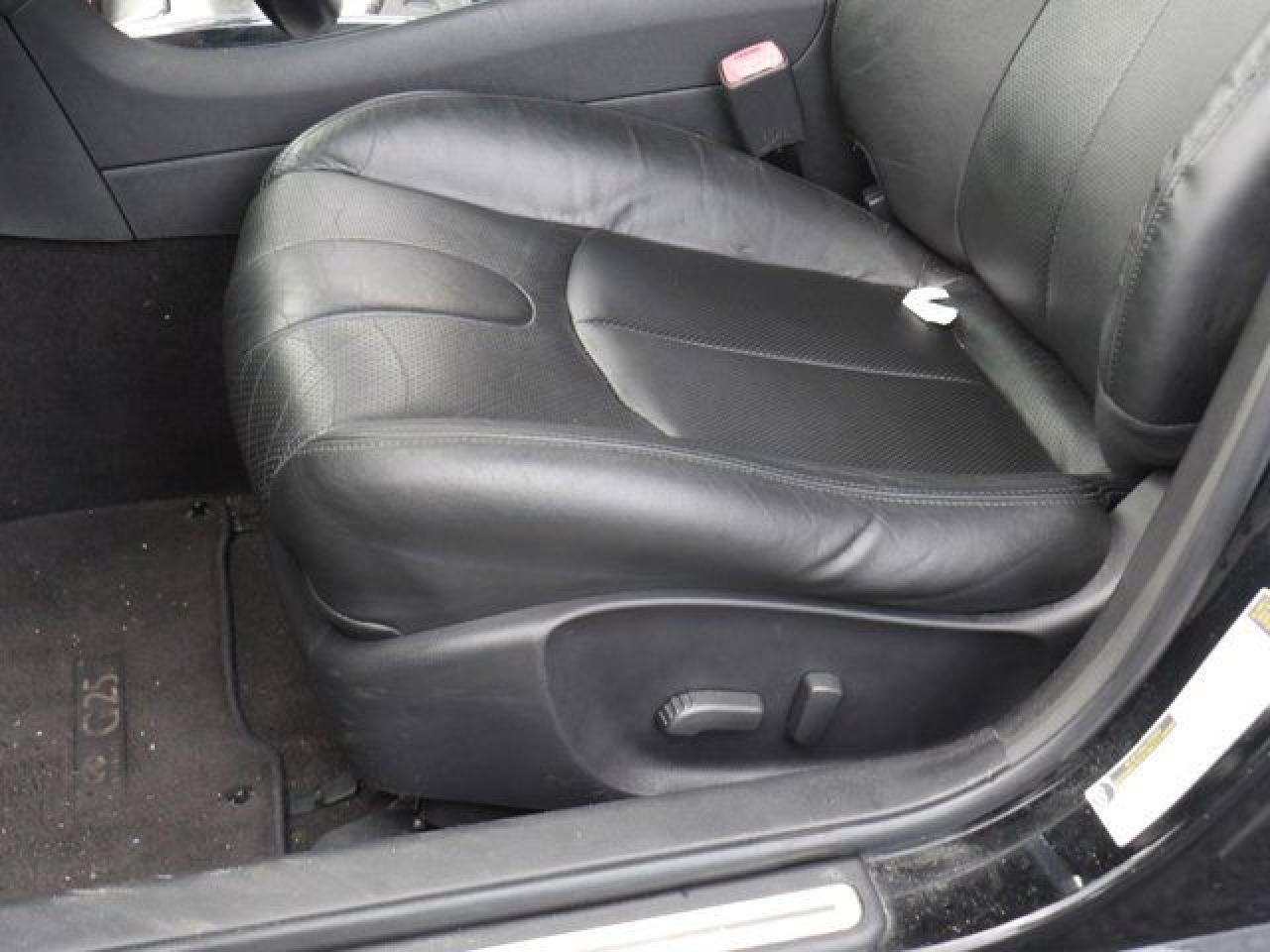 2011 INFINITI G25