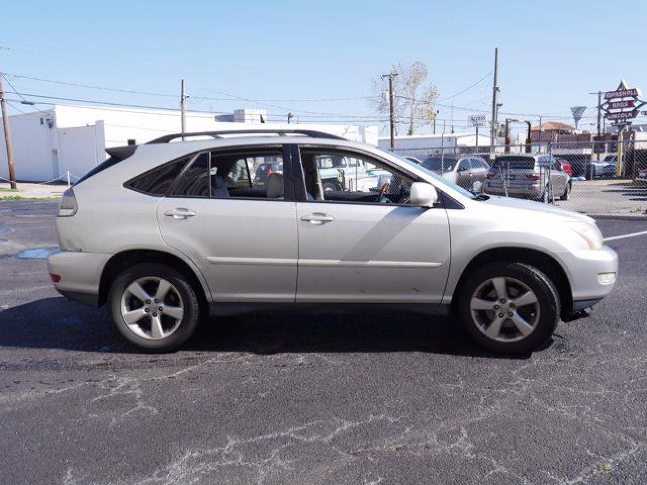 2004 LEXUS Rx 330